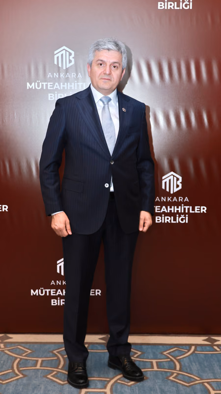 MÜCAHİT ŞENTÜRK